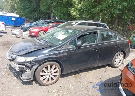 2013 Honda Civic Lx z USA, uszkodzony, nr VIN 2HGFB2F58DH512885